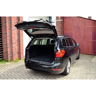 Veloträger BMW 2er Grand Tourer - Mittellader - Kofferraum ist nicht blockiert kann geöffnet werden (unbeladen)