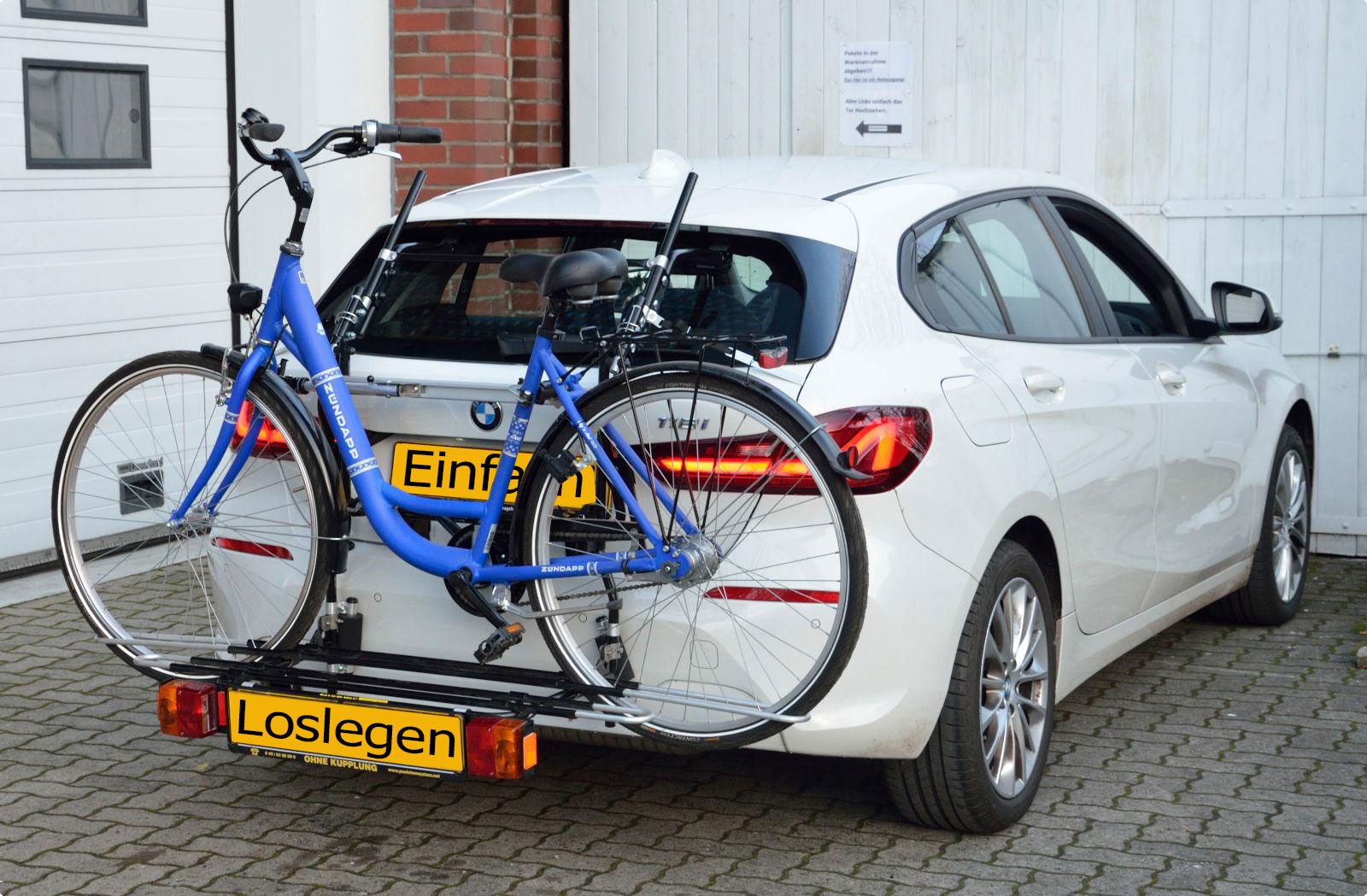 Fahrradtrger BMW 1er F40 - Tieflader inkl. Zusatzbeleuchtung - ohne Kupplung an der Heckklappe montiert auch fr E-Bikes