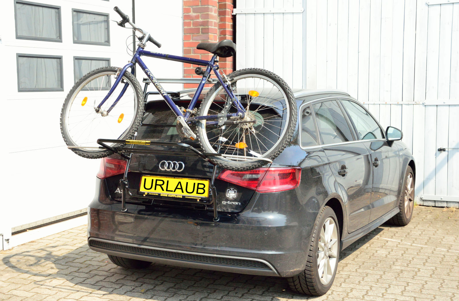 Fahrradtrger Audi A3 Sportback g-Tron Hecktrger ohne Anhngerkupplung Montage am Kofferraum