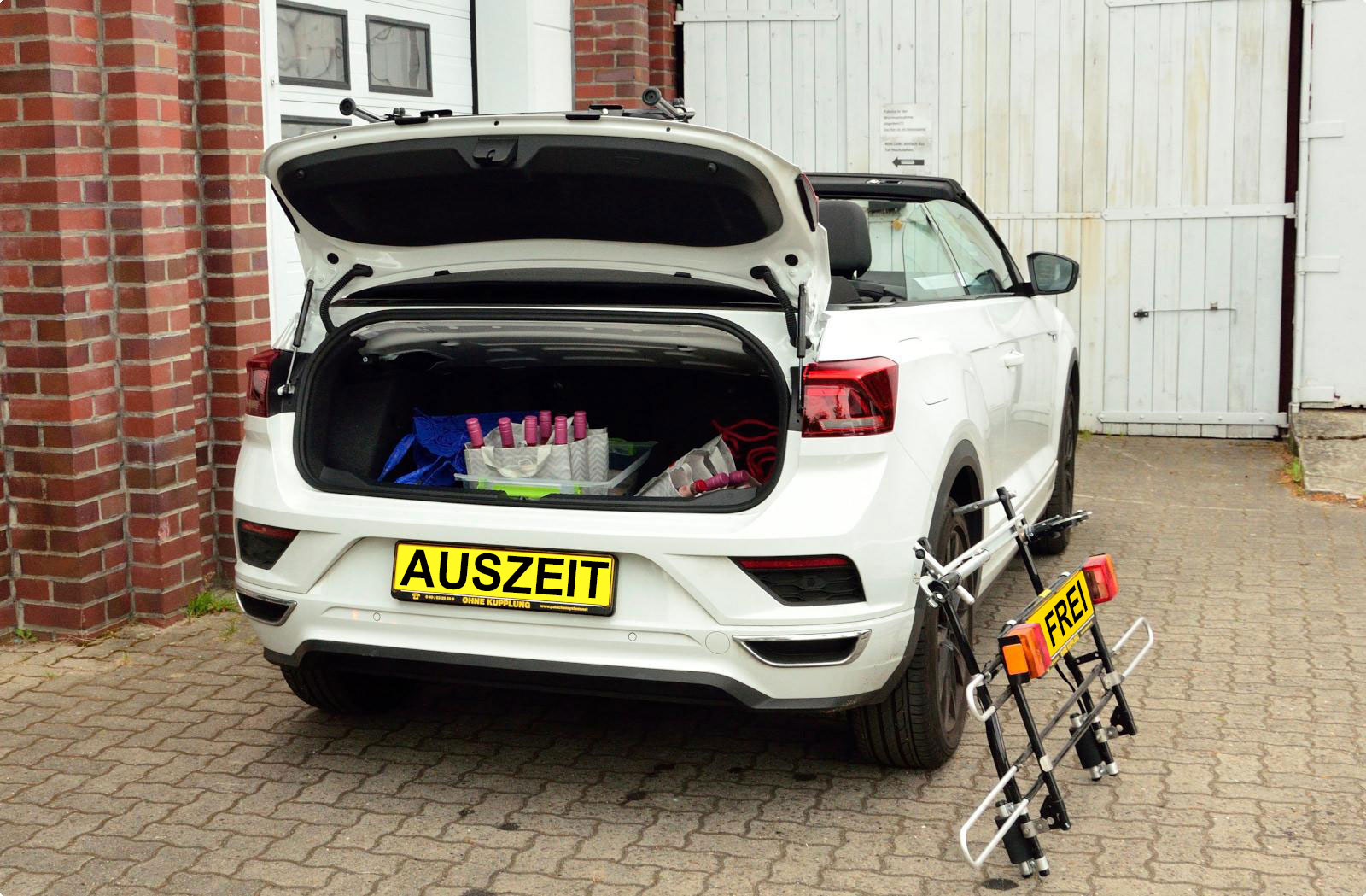 Heckfahrradträger VW T-Roc Cabrio A1 - Fahrradheckträger ohne AHK - Cabrio Verdeck kann geöffnet werden