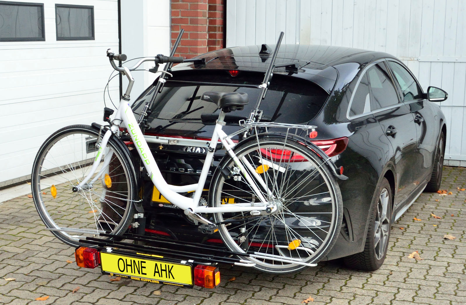 Heckfahrradtrger Kia Proceed Fahrradtrger fr die Montage am Kofferraum ohne Anhngerkupplung